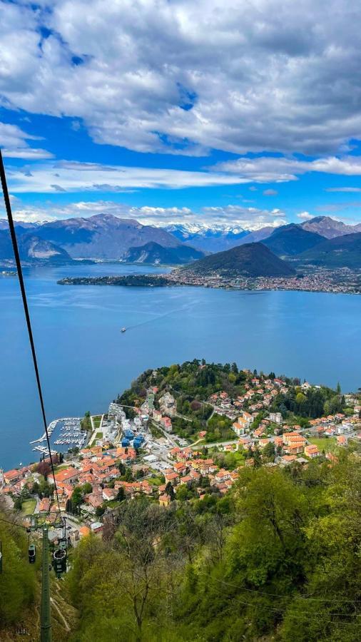Apartment With View Lake Maggiore/Laveno Mombello Buitenkant foto